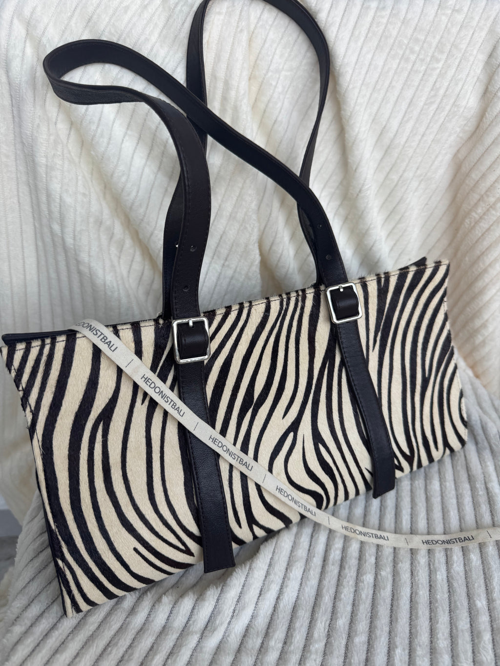 ZULU genuine cowhide and lamb leather bag