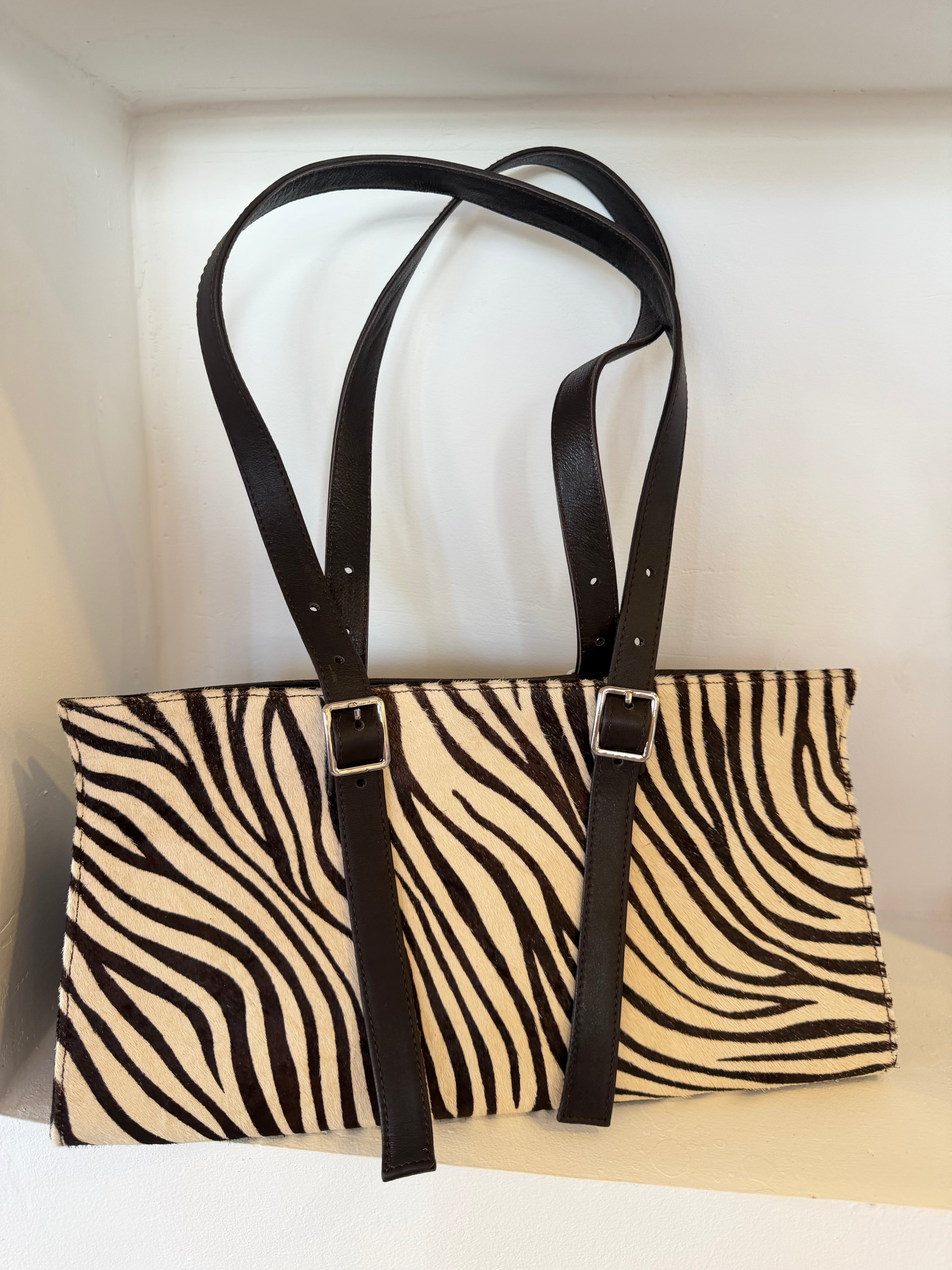ZULU genuine cowhide and lamb leather bag