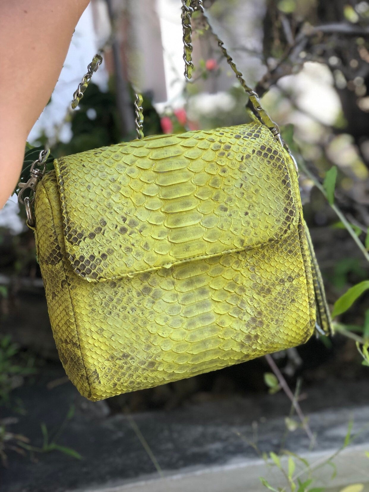 Genuine python skin crossbody chain yellow snake print tassel bag, summer bag elegant leather, snakeprint bag, convertable bag, yellow bag — Red