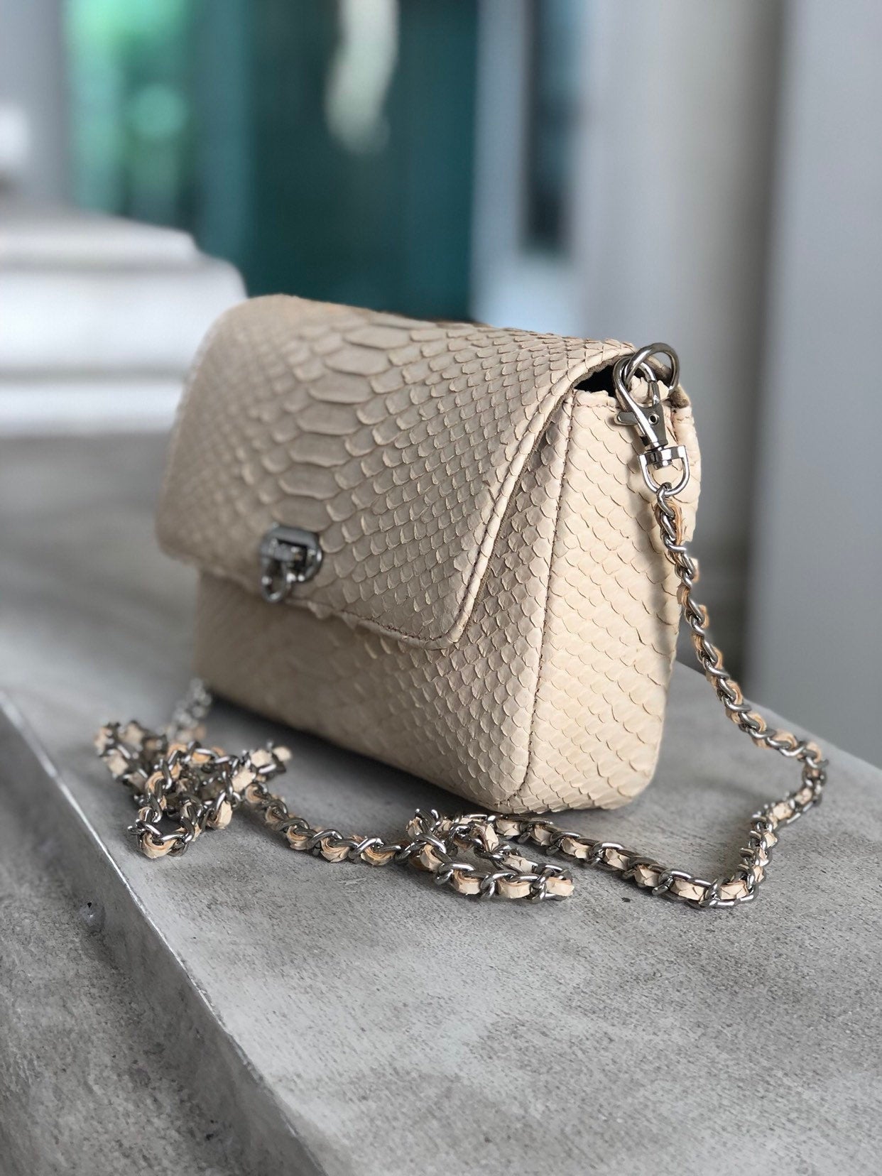 Genuine Python Skin Cream Color Crossbody Detachable Chain Handbag Mini Summer Elegant Classy Purse Clutch, Milk Color Python Leather Lady — Red