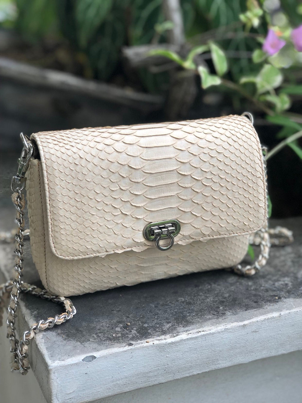 Genuine Python Skin Cream Color Crossbody Detachable Chain Handbag Mini Summer Elegant Classy Purse Clutch, Milk Color Python Leather Lady — Red