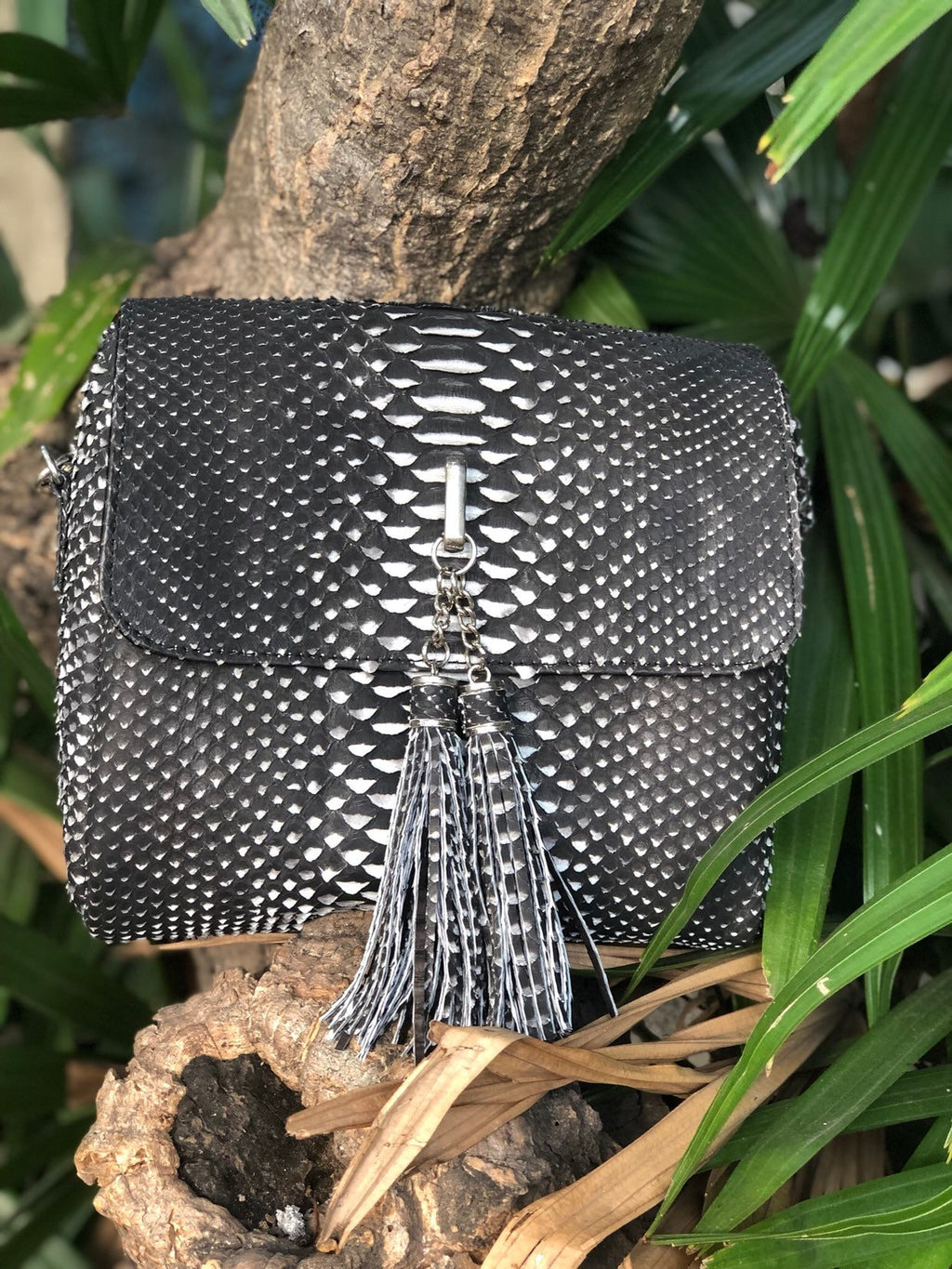 Genuine Python Skin Classy Crossbody Chain Bag Handmade — Black