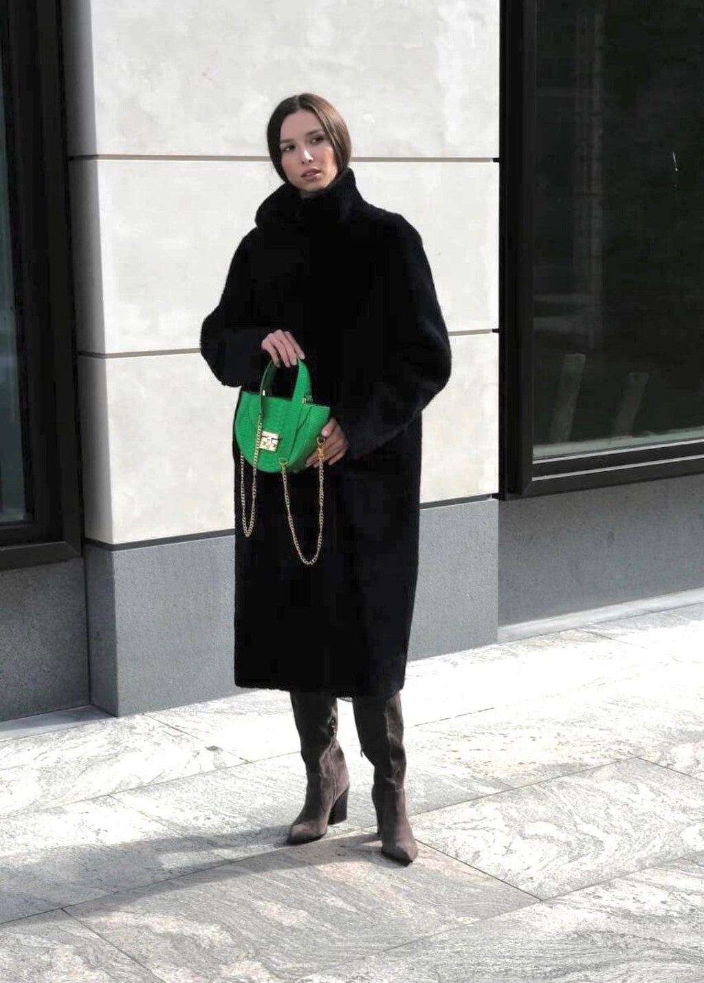 Genuine Python Skin Crosshandle Elegant Green Bag