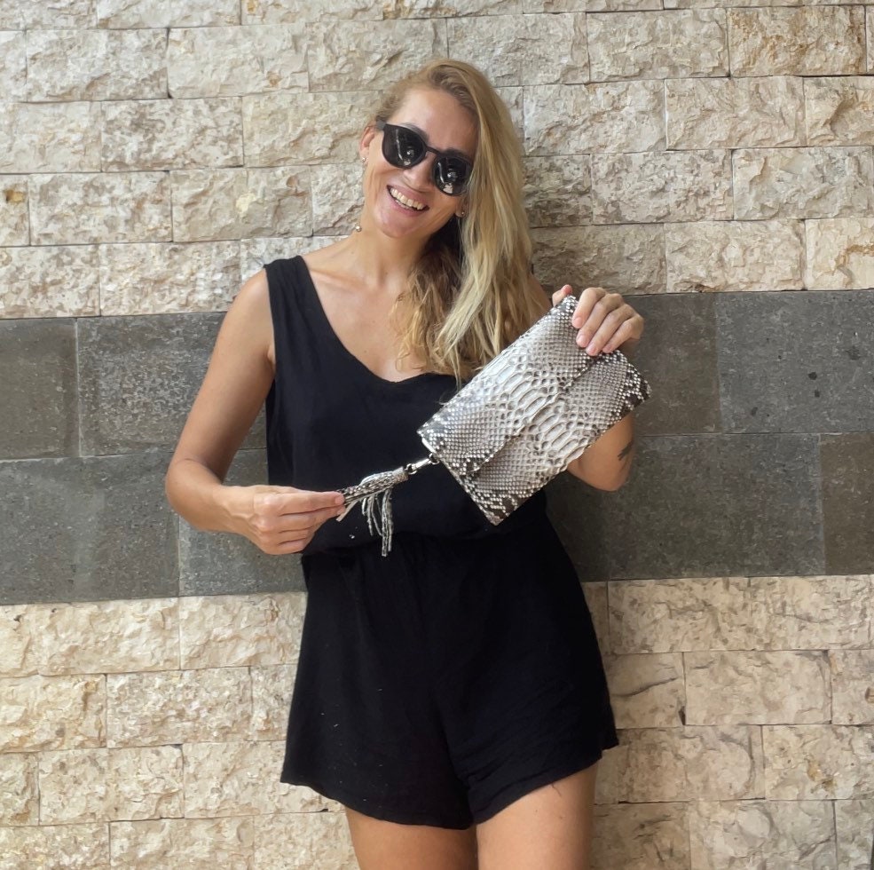 Genuine python skin classy grey flat clutch with shoulder chain — Red