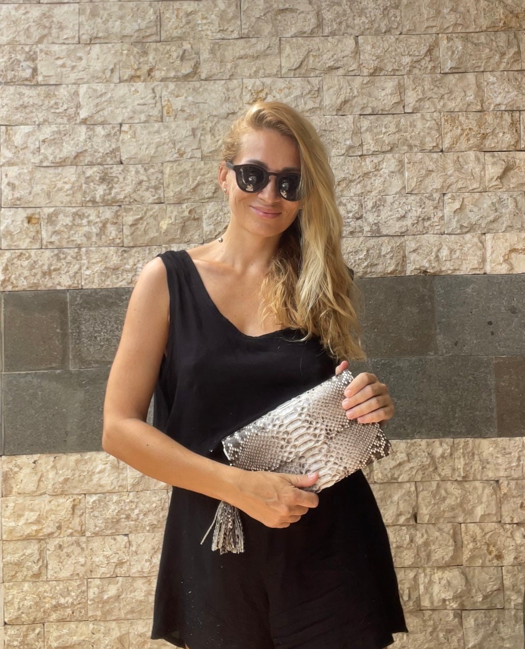 Genuine python skin classy grey flat clutch with shoulder chain — Red