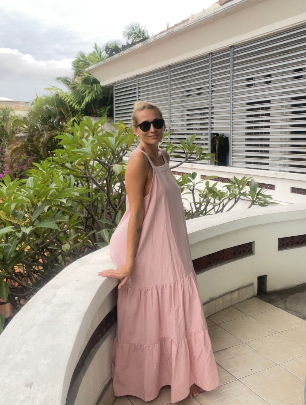 Linen loose light pink summer feminine dress / comfort women vacation summer long oversize dress