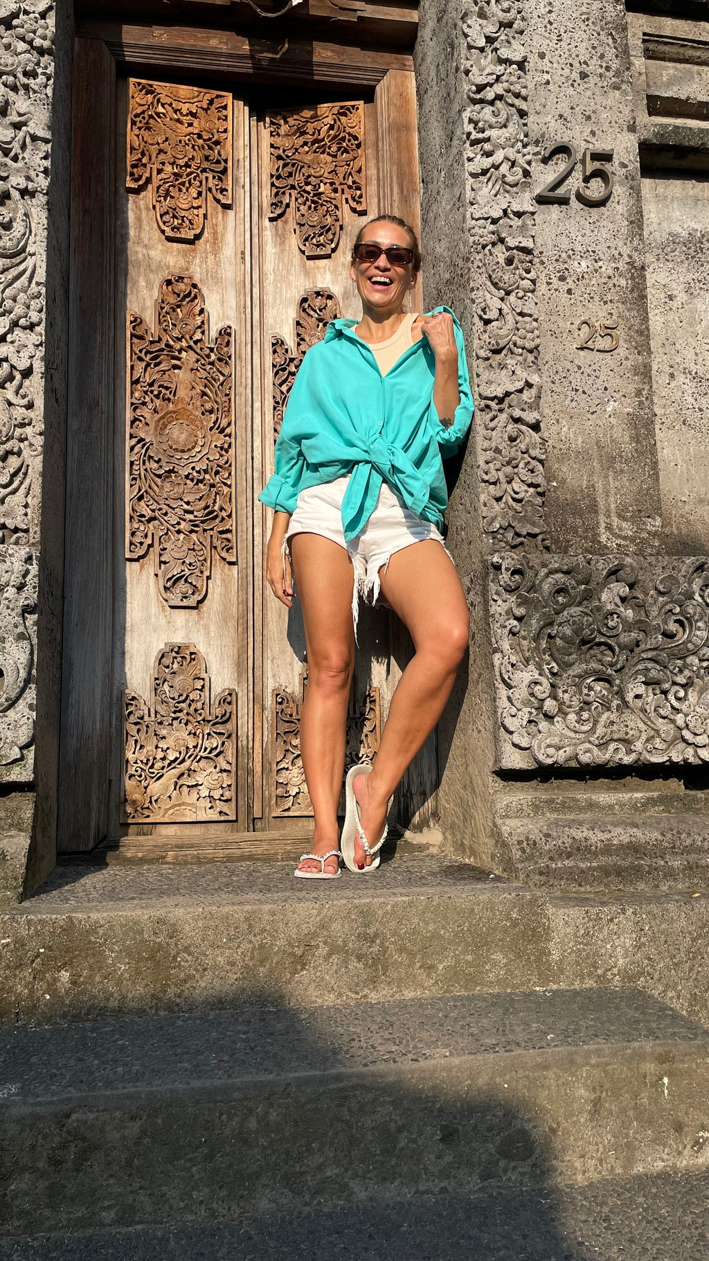 Oversized Linen Shirt MALDI — Turquoise