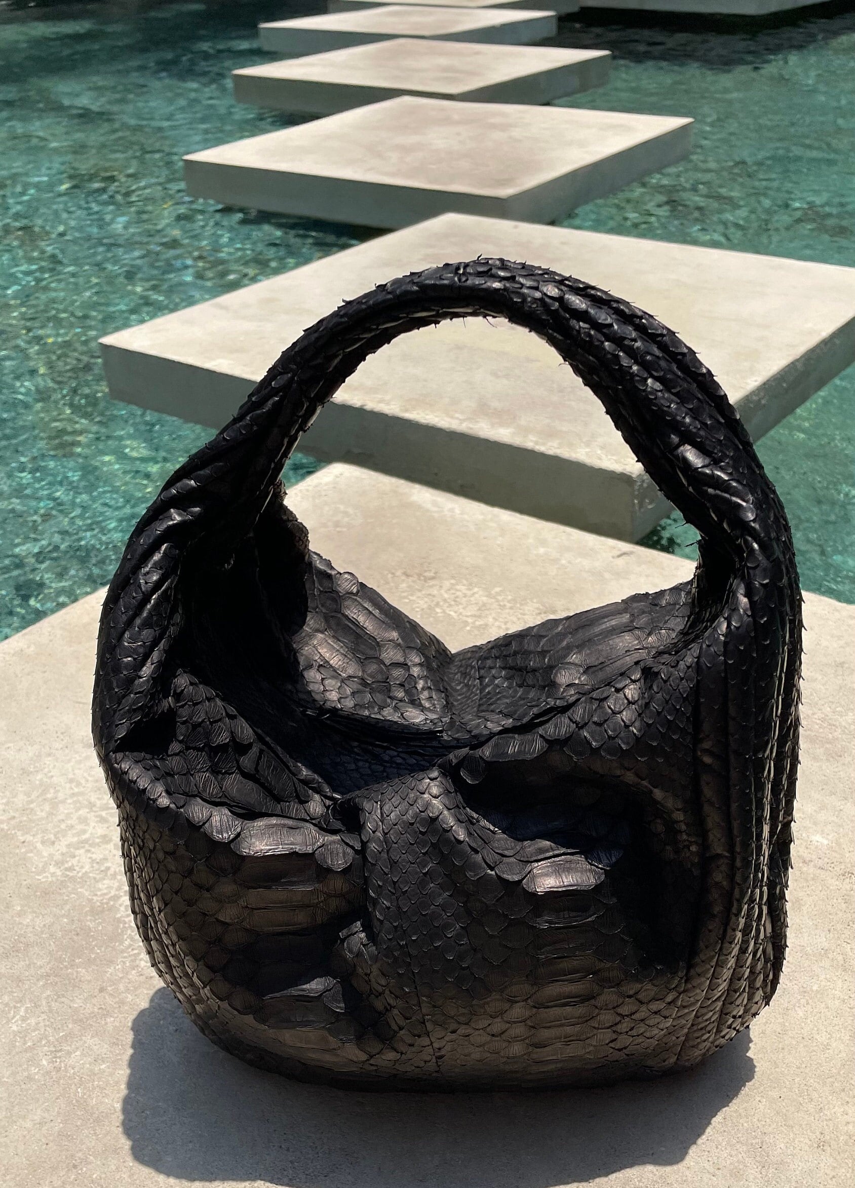 Medium Soft Hobo Classy Sport Woman Stitched Bag — Black