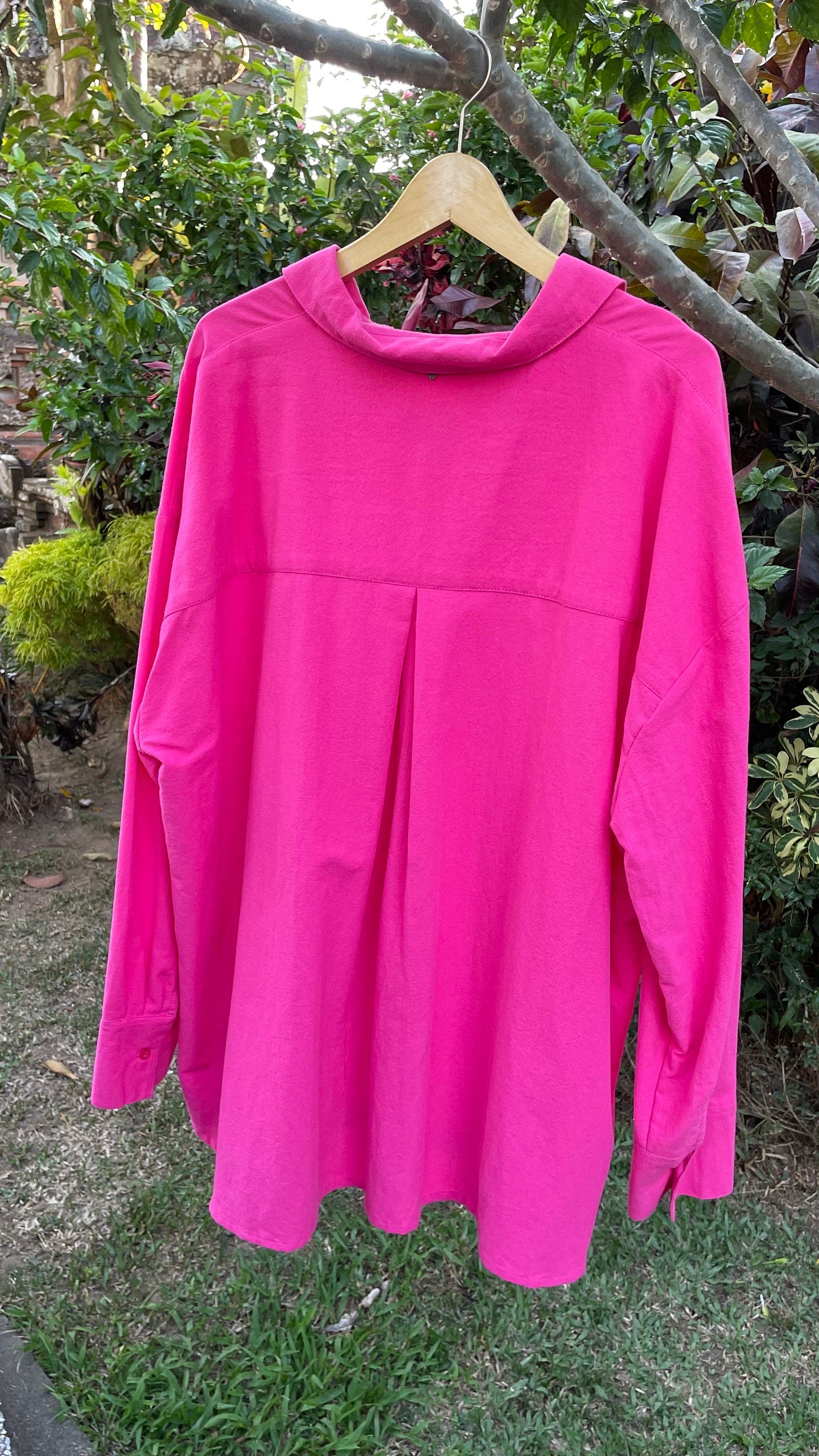 Oversized Linen Shirt MALDI — Fuchsia