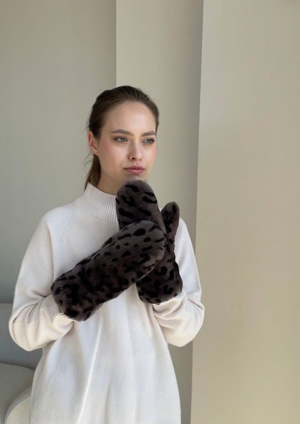 Genuine Shearling Mittens — Leopard Print