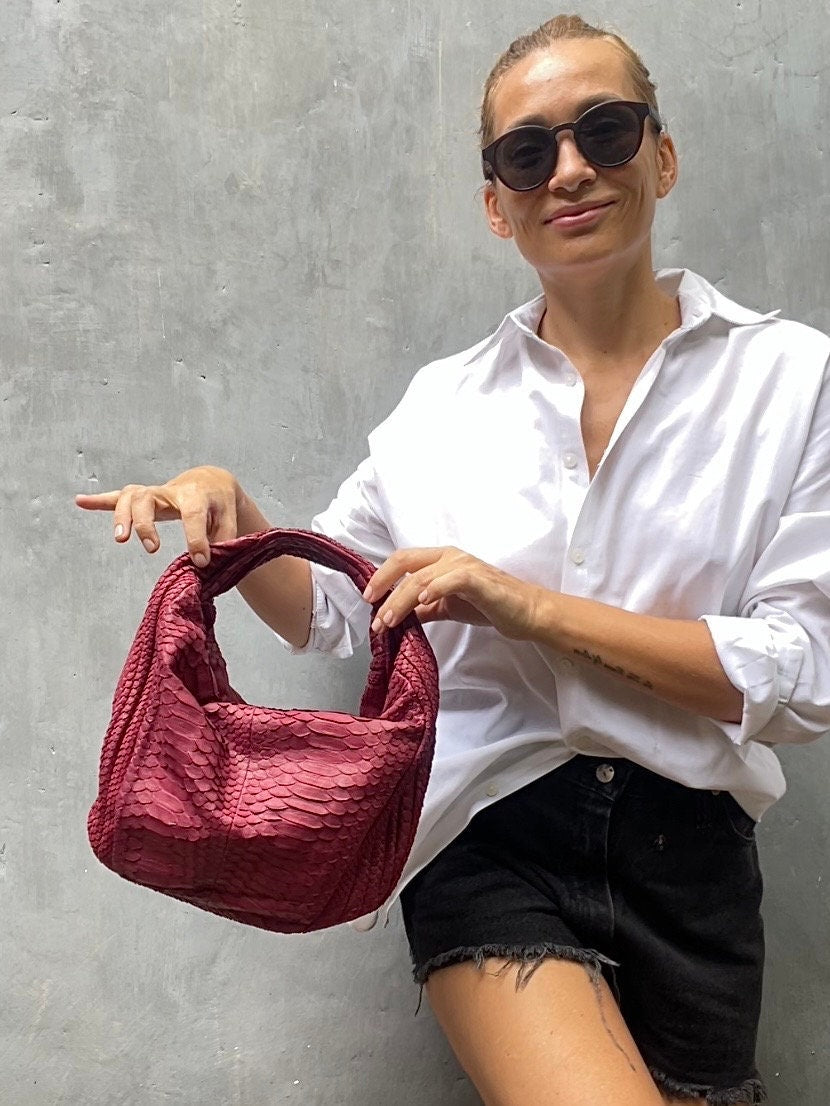 Medium Soft Hobo Classy Sport Woman Stitched Bag — Red