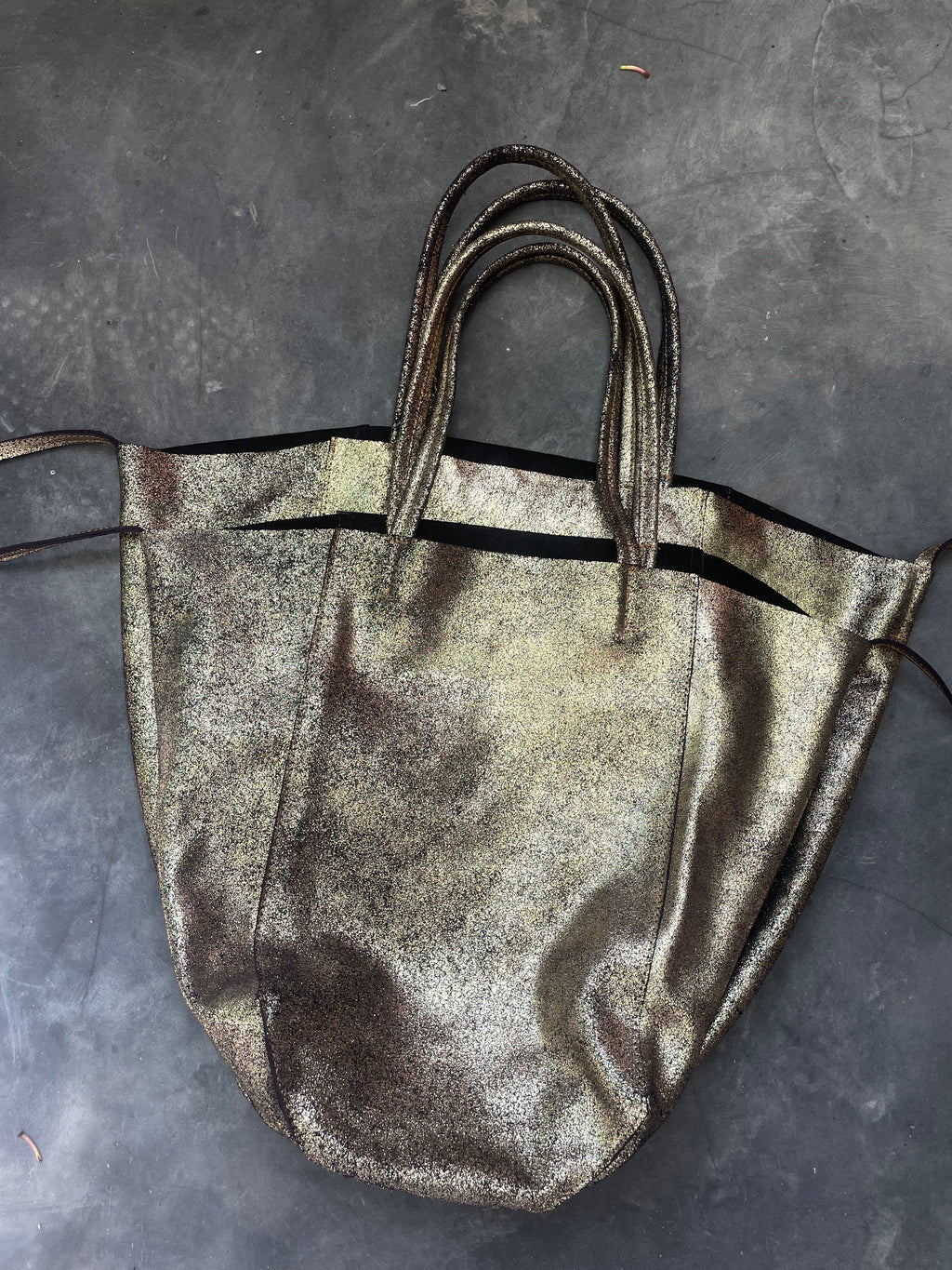 Genuine leather gold tote shopper big bag / everyday purse / handmade bags / designer bags / metallic summer bag / gift for her — Red
