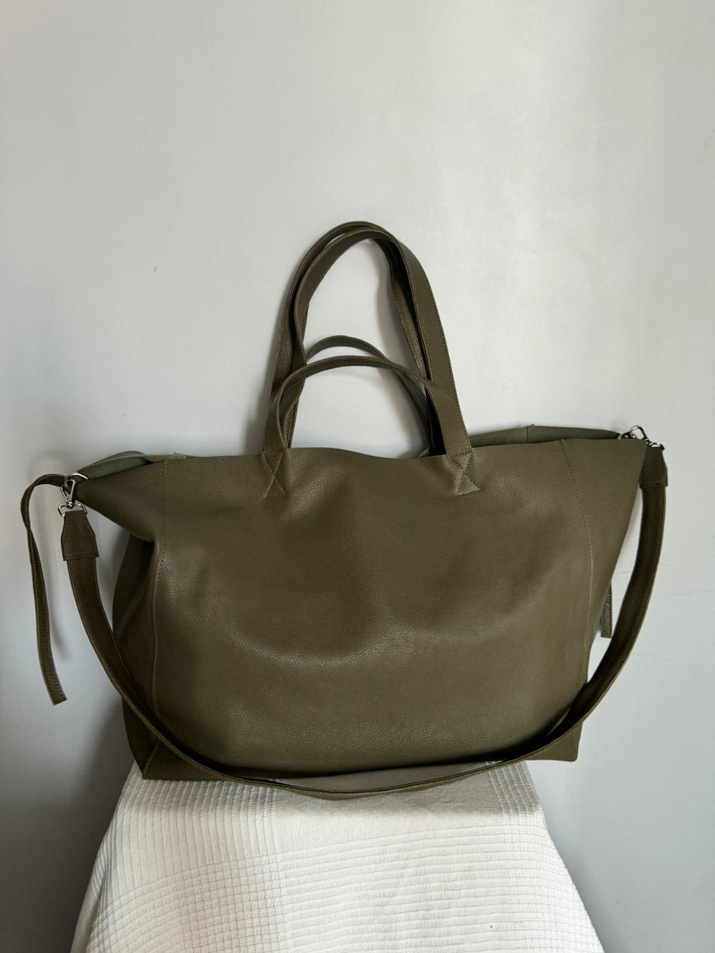 Genuine leather khaki green oversize tote shopper triple handle big bag / everyday purse / handmade bags / designer bags / summer bag / — Red