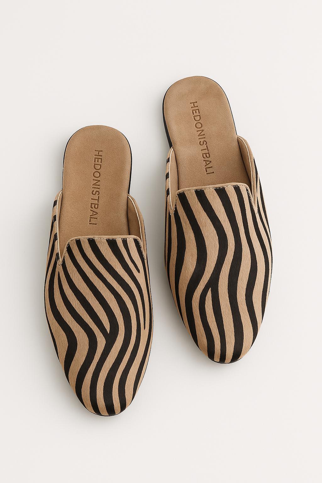 Genuine fur and suede zebra print momen mules — Brown