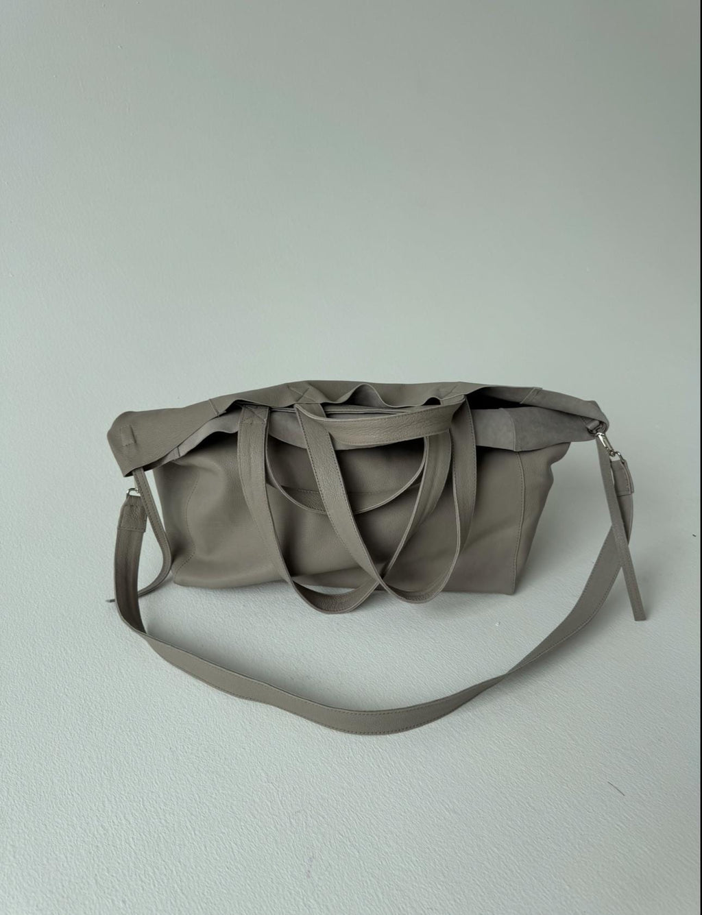 Genuine leather gray oversized tote shopper triple handle big bag / everyday purse / handmade bags / designer bags / summer bag / — Red