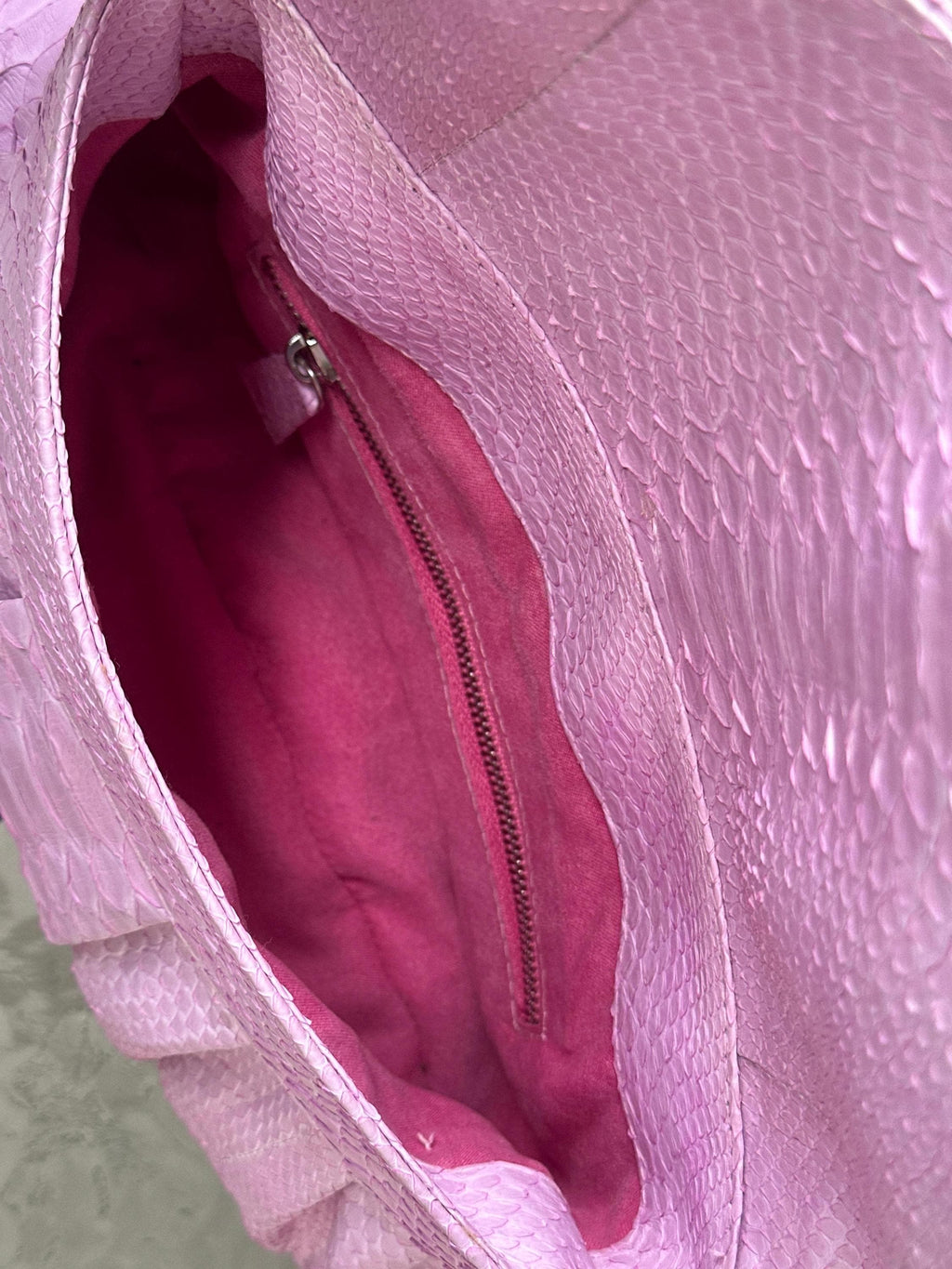 Genuine python skin shoulder chain bag — Pink